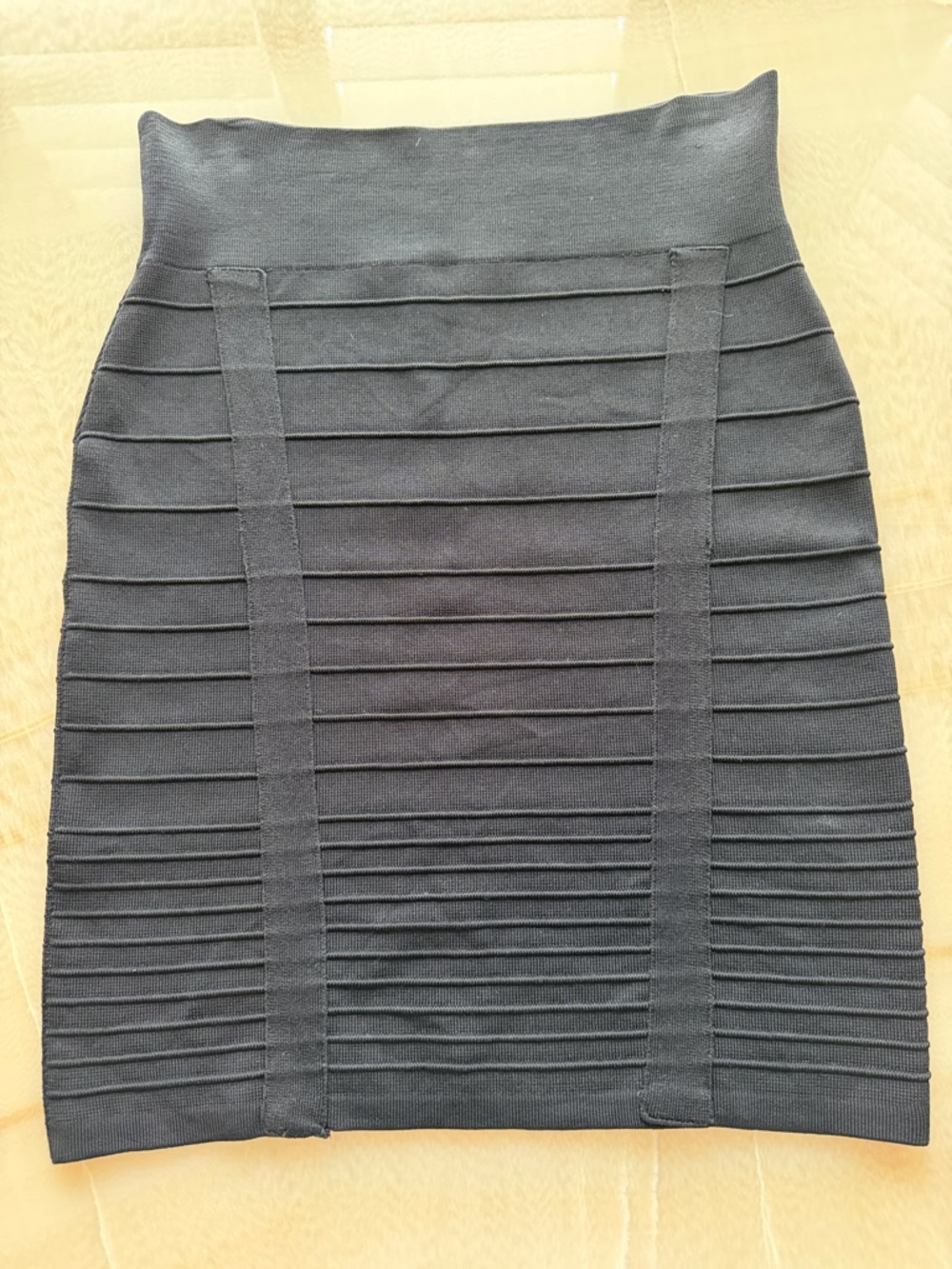 Rock & Republic charcoal black ribbed pencil skirt